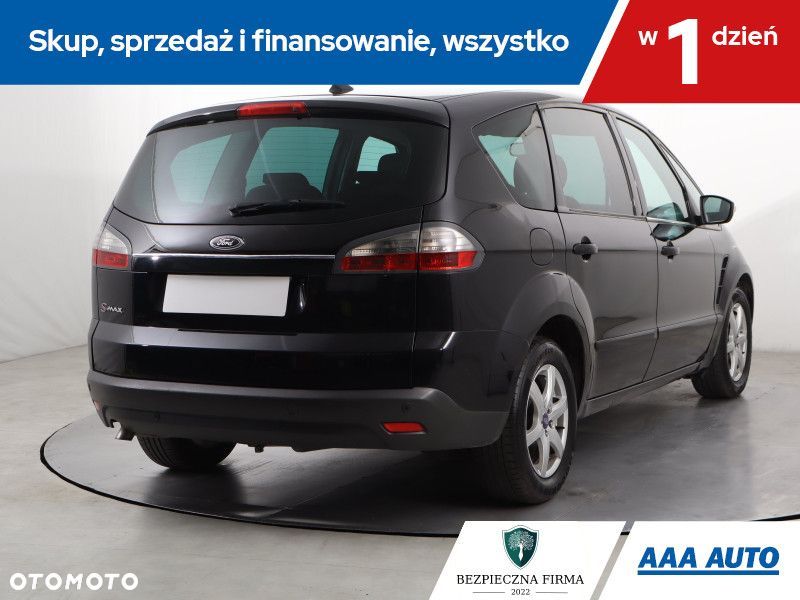 Ford S-Max - 6