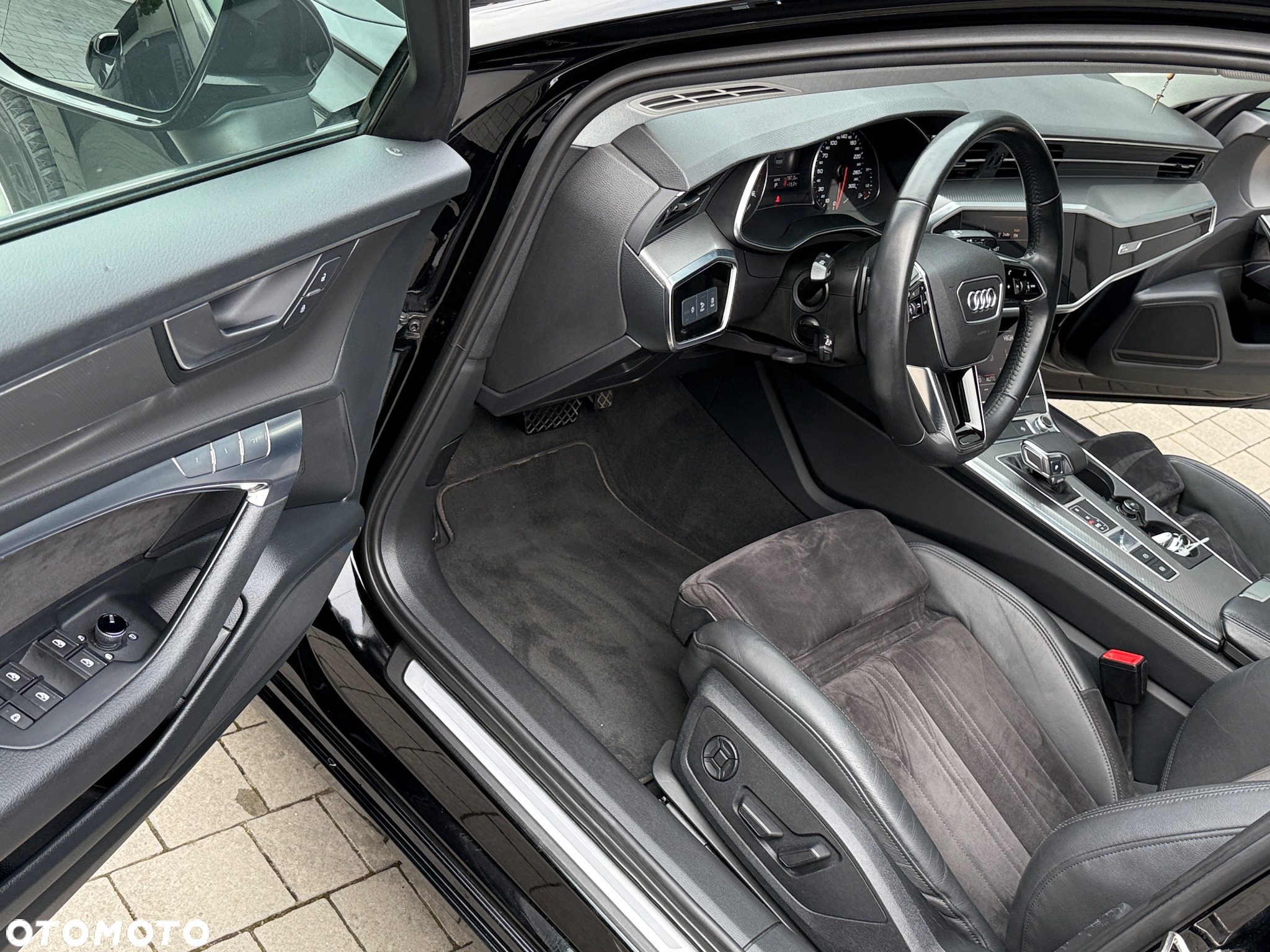 Audi A6 40 TDI quattro S tronic S line - 24