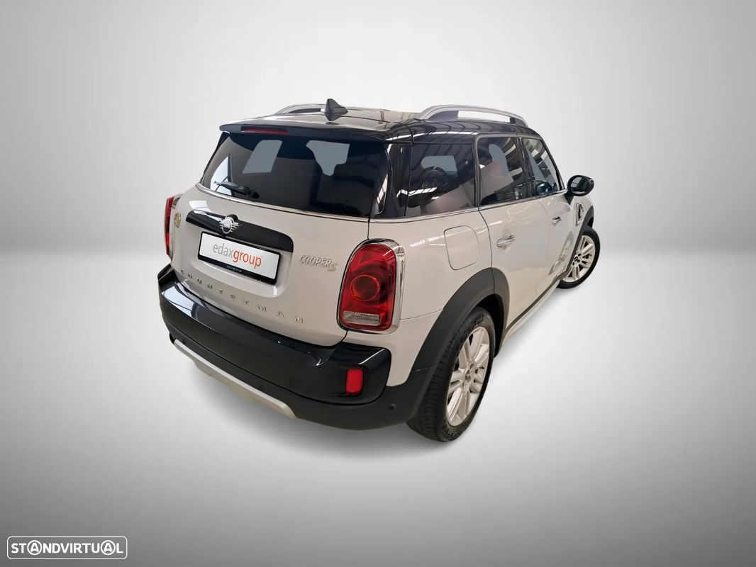 MINI Countryman Cooper SE ALL4 Auto - 2