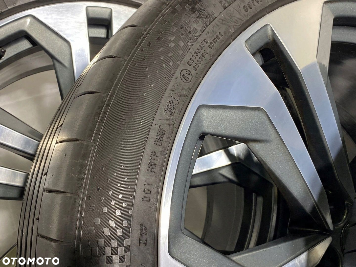 KOŁA ALUFELGI AUDI Q8 SQ8 4M8 285/40/R22 4M8601025K - 8