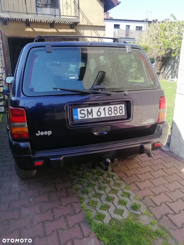 Jeep Grand Cherokee - 2