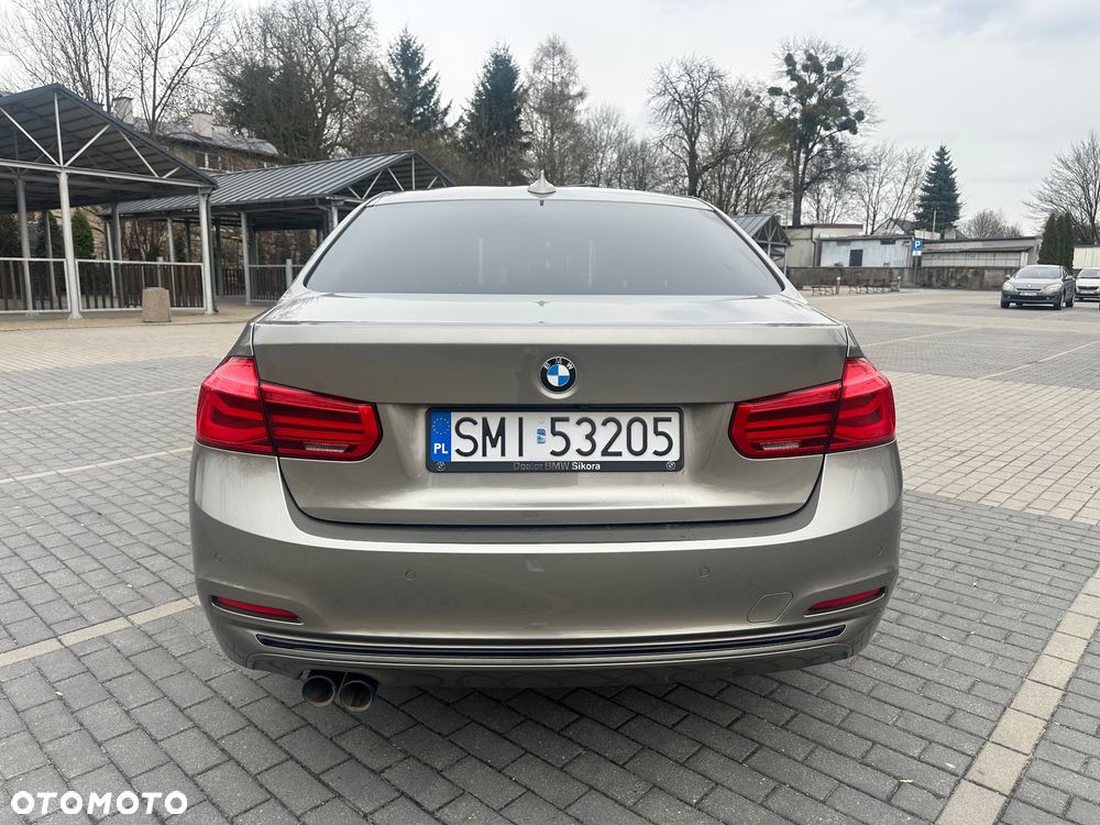 BMW Seria 3 320d Luxury Line - 10
