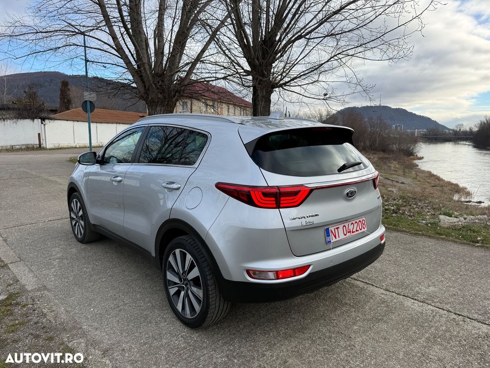 Kia Sportage 1.7 CRDI 2WD Attract - 6