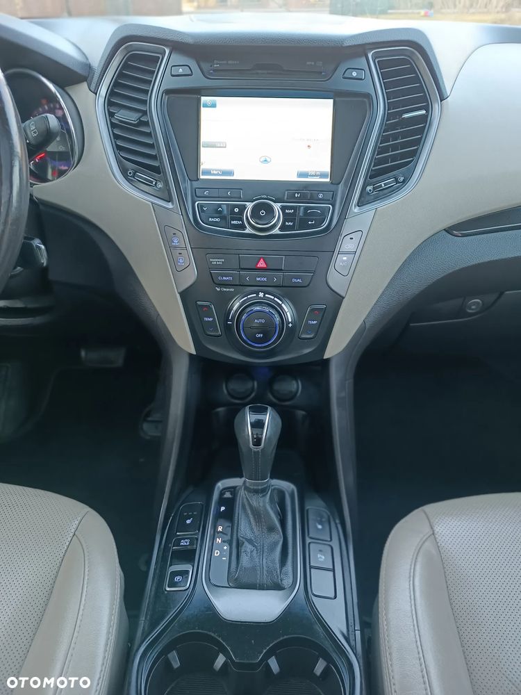 Hyundai Santa Fe 2.2 CRDI 4WD Automatik Premium - 27