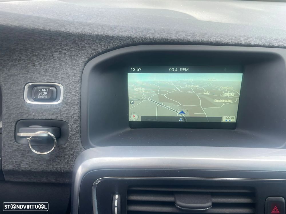 Volvo V60 - 13