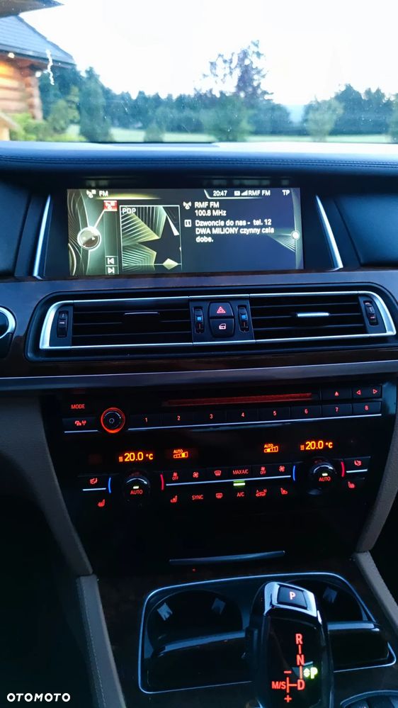 BMW Seria 7 740d xDrive - 8