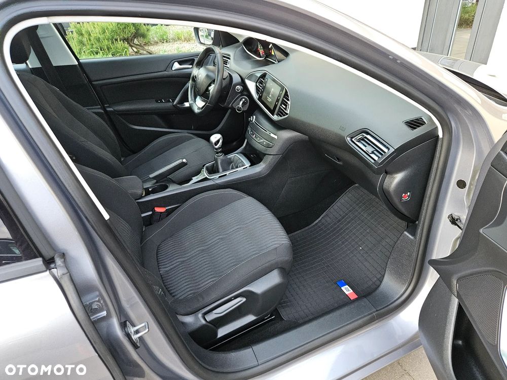 Peugeot 308 BlueHDi 120 Stop & Start Business-Line - 10
