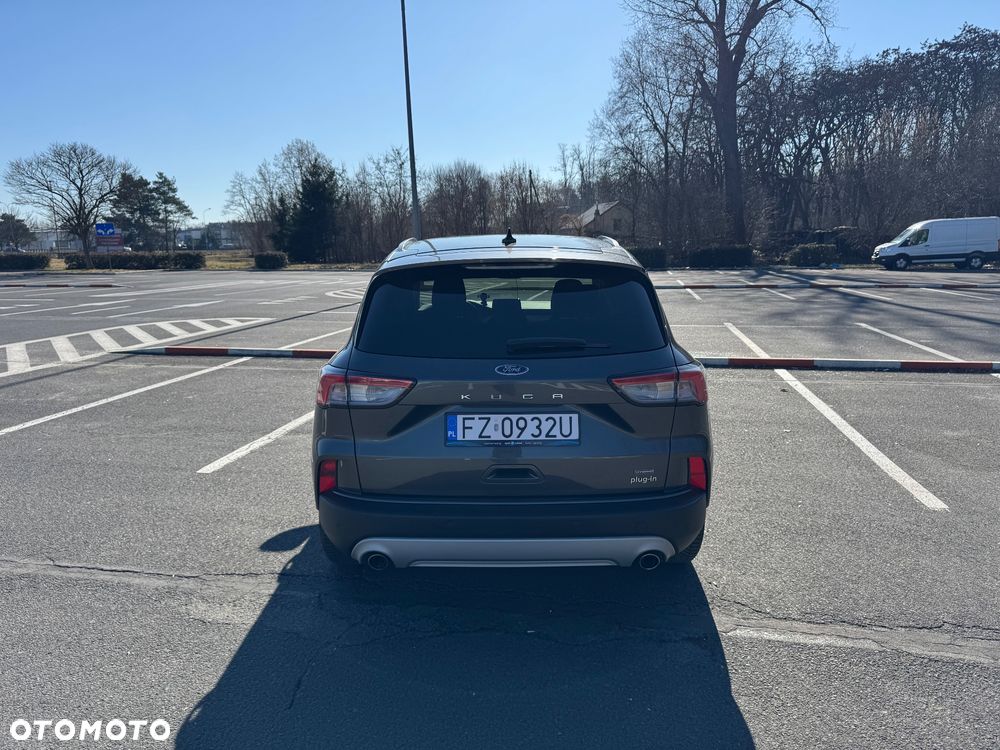 Ford Kuga - 8