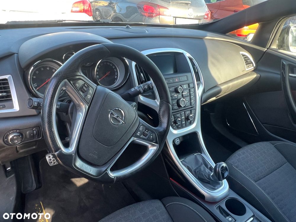 Opel Astra 1.6 Turbo Start/Stop 120 Jahre - 36