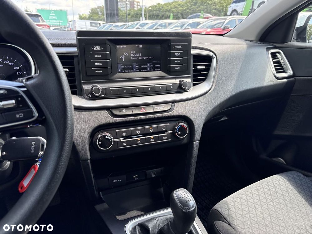 Kia Ceed - 20