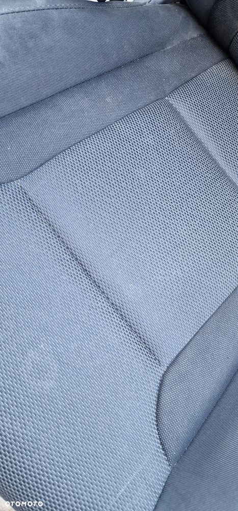 FOTEL PRZÓD PRAWY LEWY ELEKTRYCZNIE GRZANE HYUNDAI i40 - 10