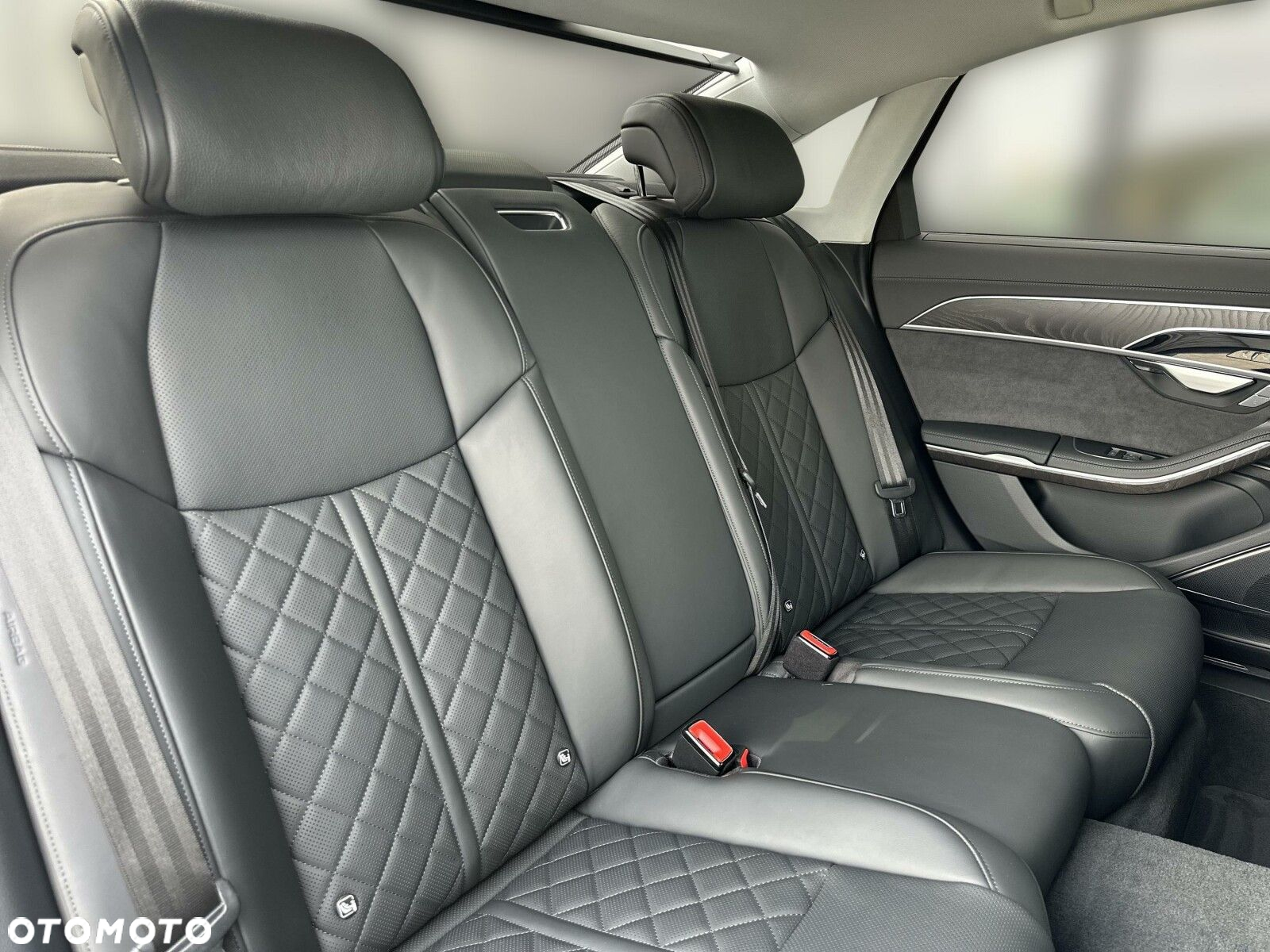 Audi A8 - 16