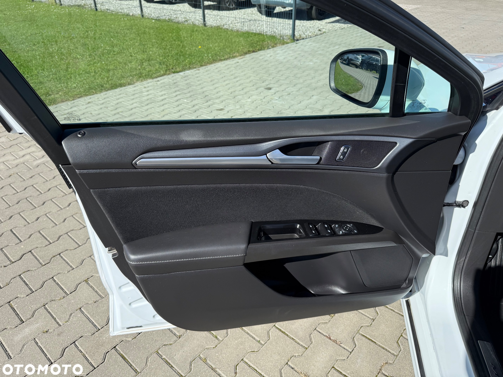 Ford Mondeo 2.0 TDCi Titanium - 17