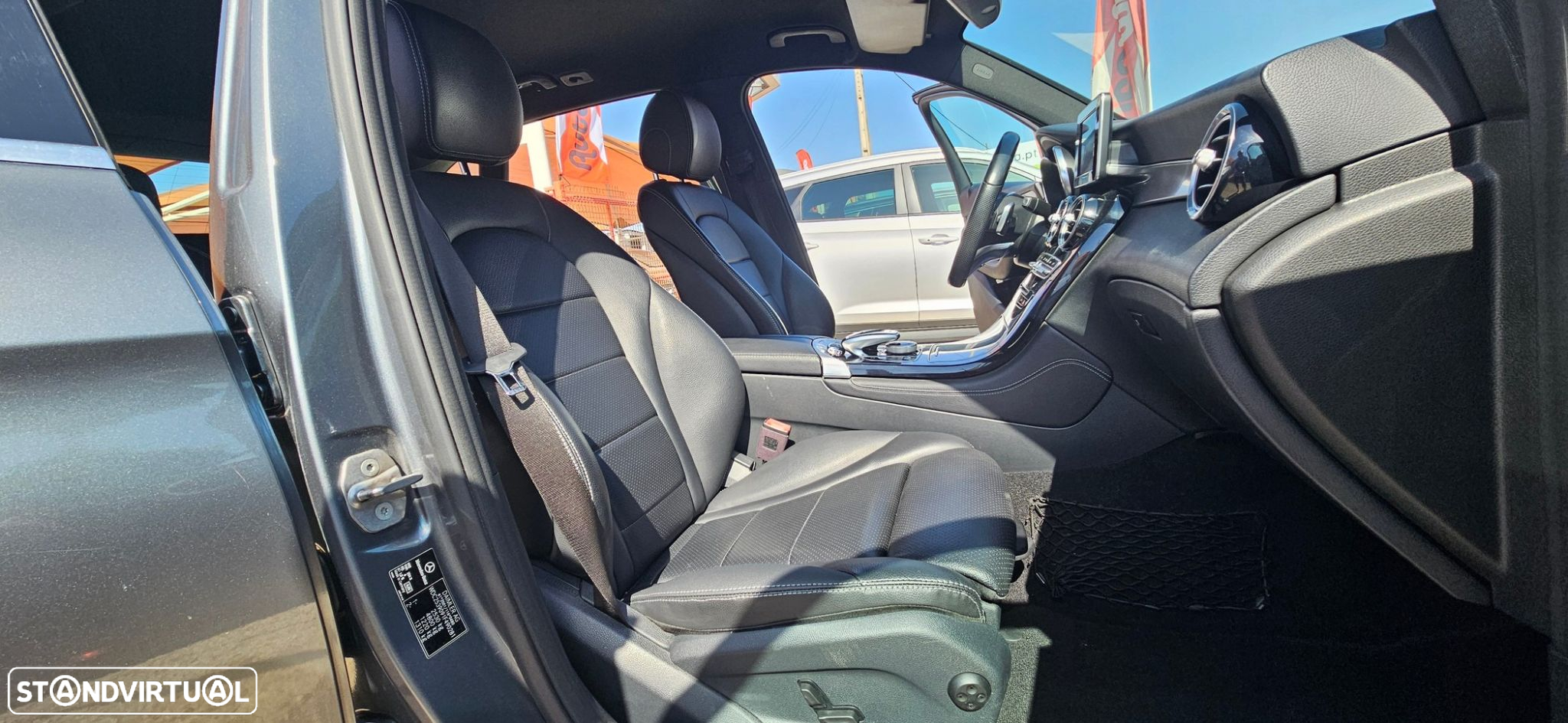 Mercedes-Benz GLC 250 d AMG Line 4-Matic - 15