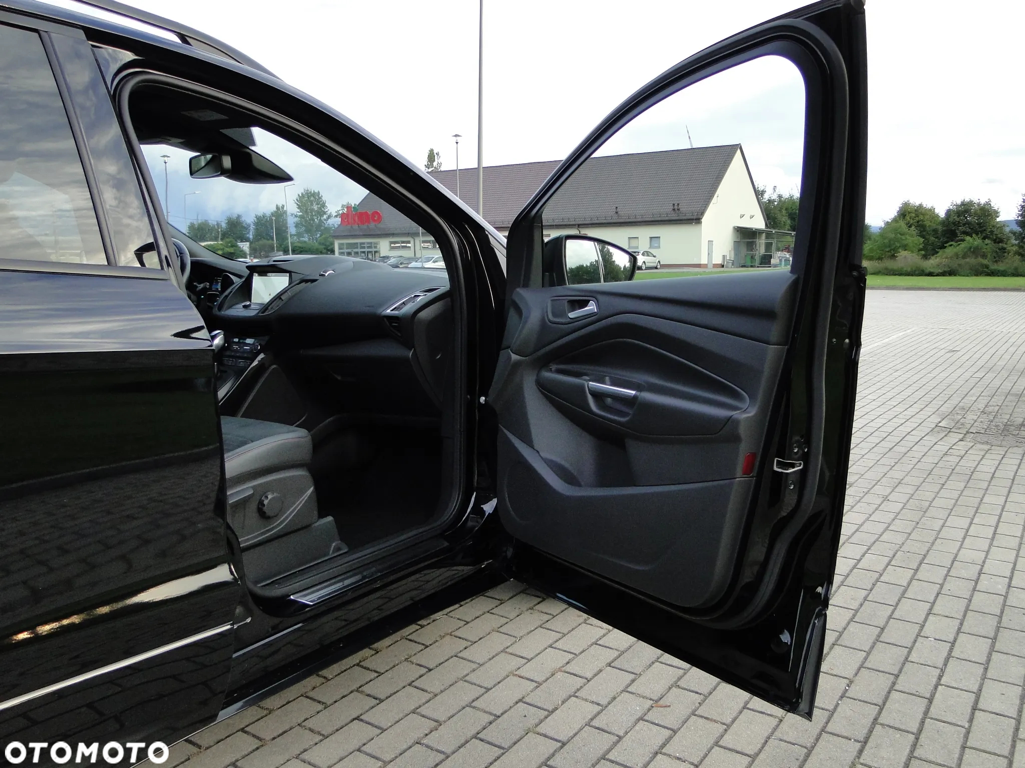 Ford Kuga 2.0 TDCi AWD ST-Line Black - 18