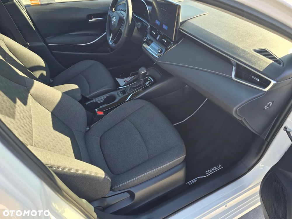 Toyota Corolla 1.8 Hybrid Comfort - 20