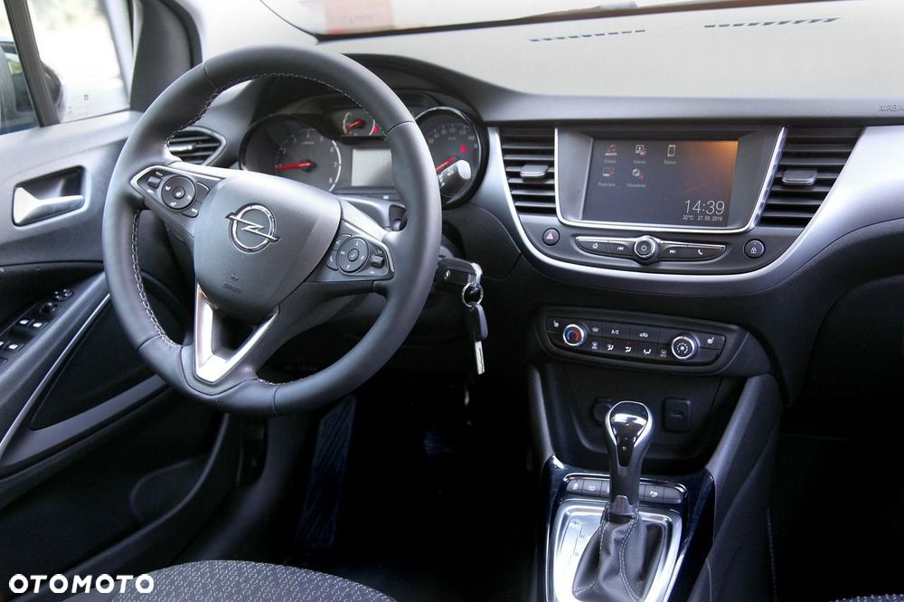Opel Crossland X - 17