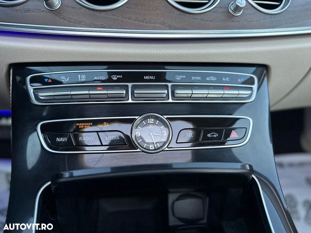 Mercedes-Benz E 220 d 4Matic T All-Terrain 9G-TRONIC Exclusive - 17
