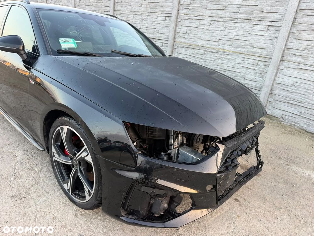 Audi A4 Avant 40 TFSI mHEV S Line S tronic - 27