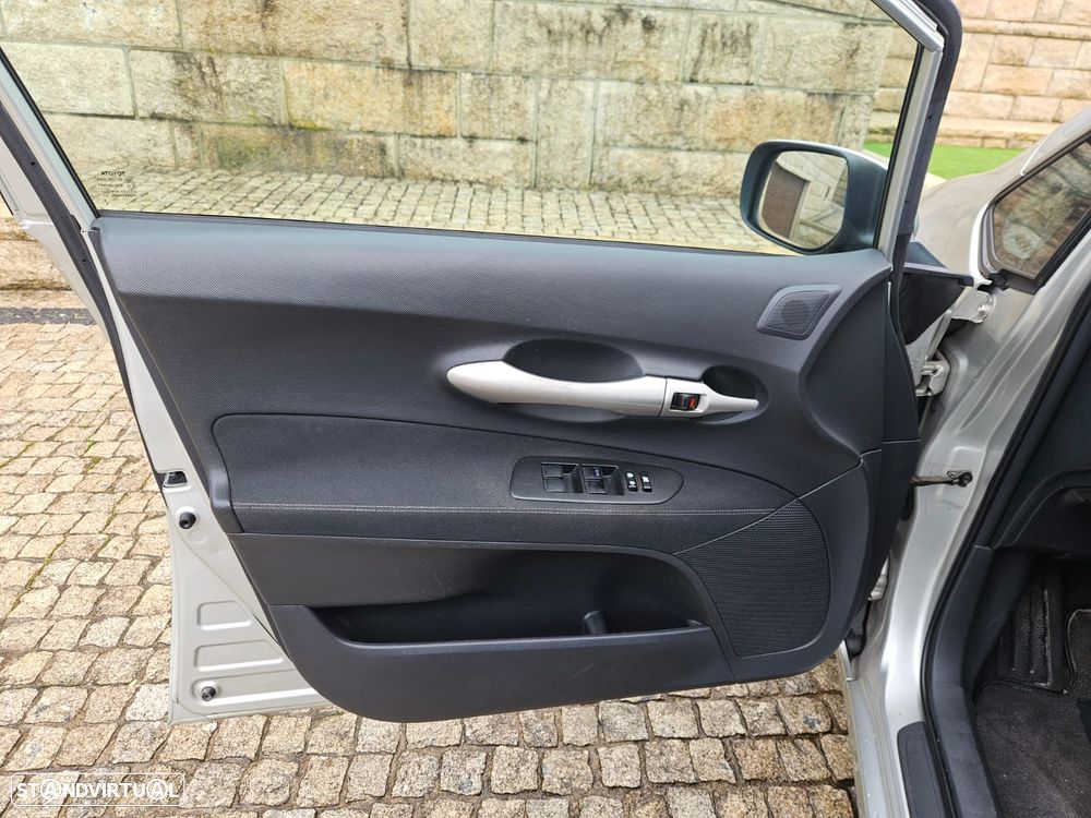 Toyota Auris 1.4 D-4D ACtive - 11