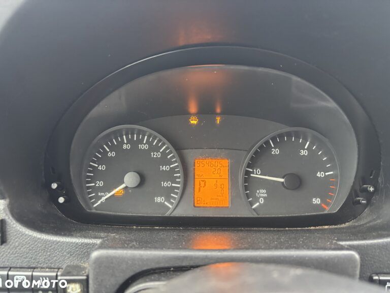 Mercedes-Benz Sprinter 906 - 8