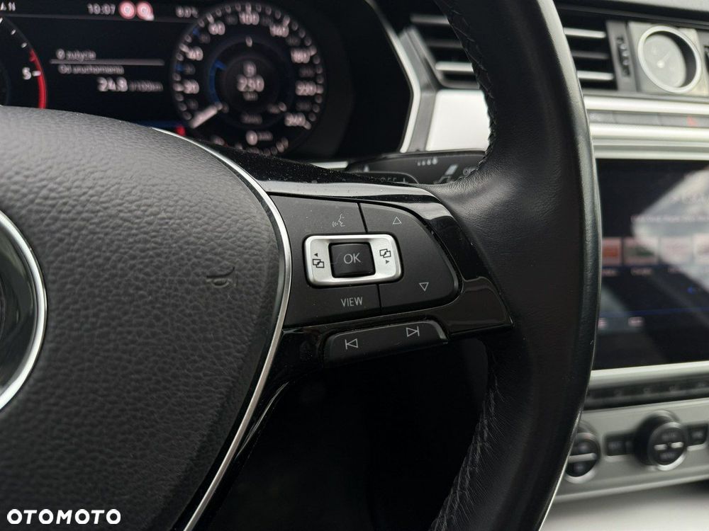 Volkswagen Passat 2.0 TDI SCR Highline DSG - 12