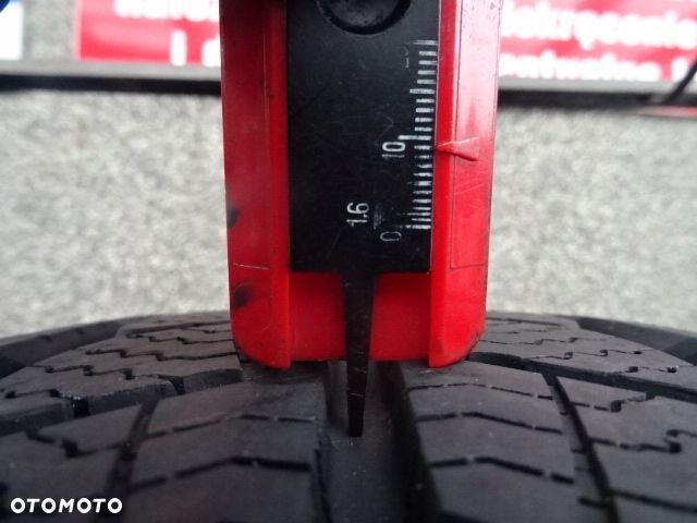 225/55/R17C 109/107T UNIROYAL SNOW MAX 3 - 4