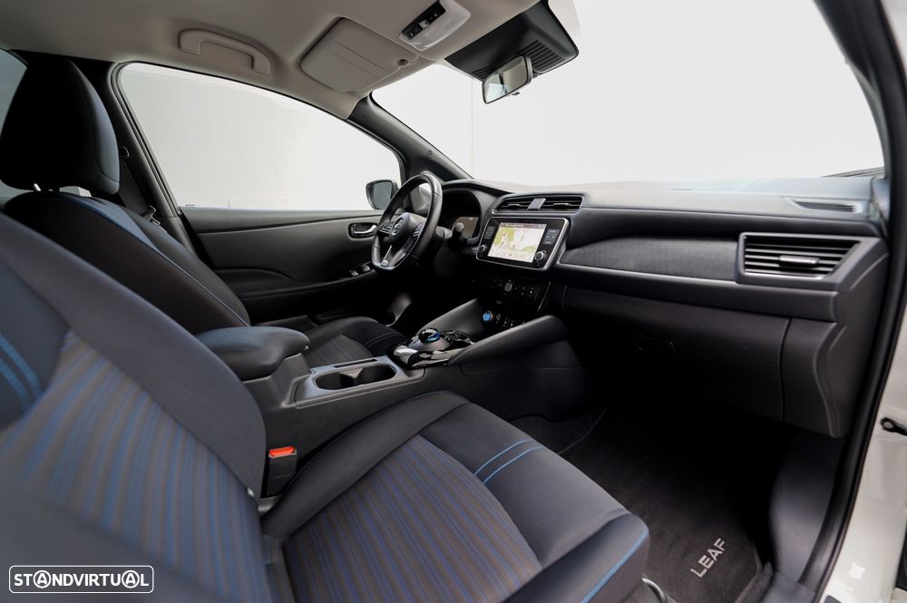 Nissan Leaf N-Connecta - 12