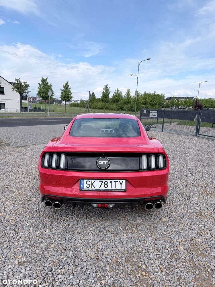 Ford Mustang - 11