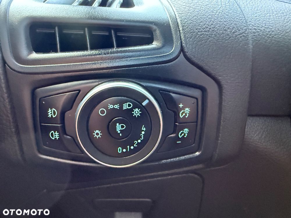 Ford Focus 1.5 EcoBoost STart-Stopp-System ST-LINE - 26