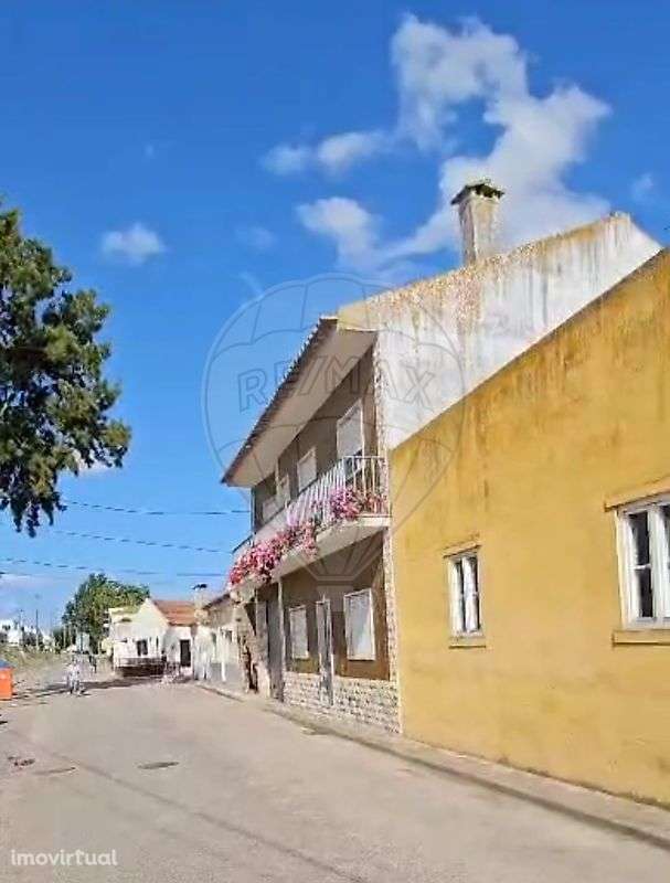 Moradia T1 para venda - Grande imagem: 2/8