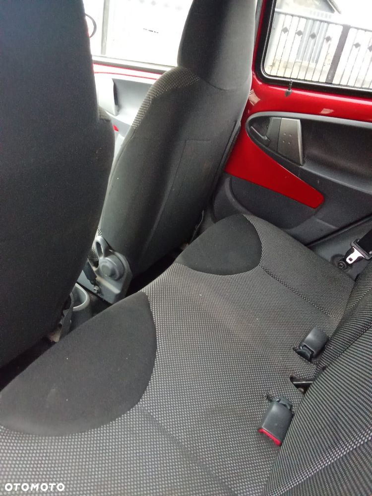 Toyota Aygo Blue - 5