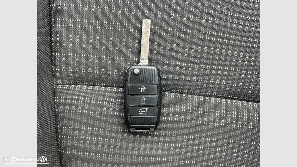 Kia Stonic 1.0 T-GDI EX — fotografia 14