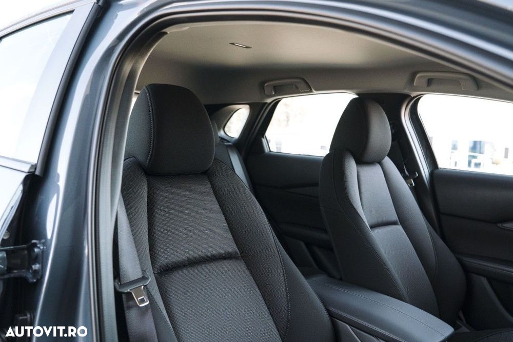 Mazda CX-30 - 10