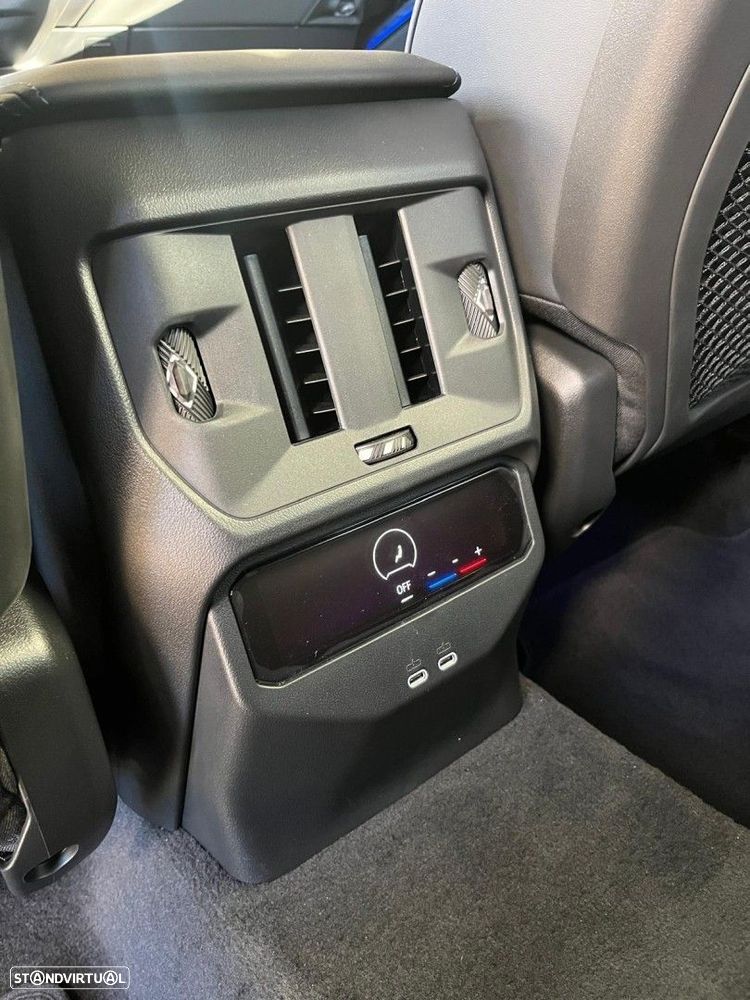 BMW X3 30 e xDrive Pack M Desportivo - 32