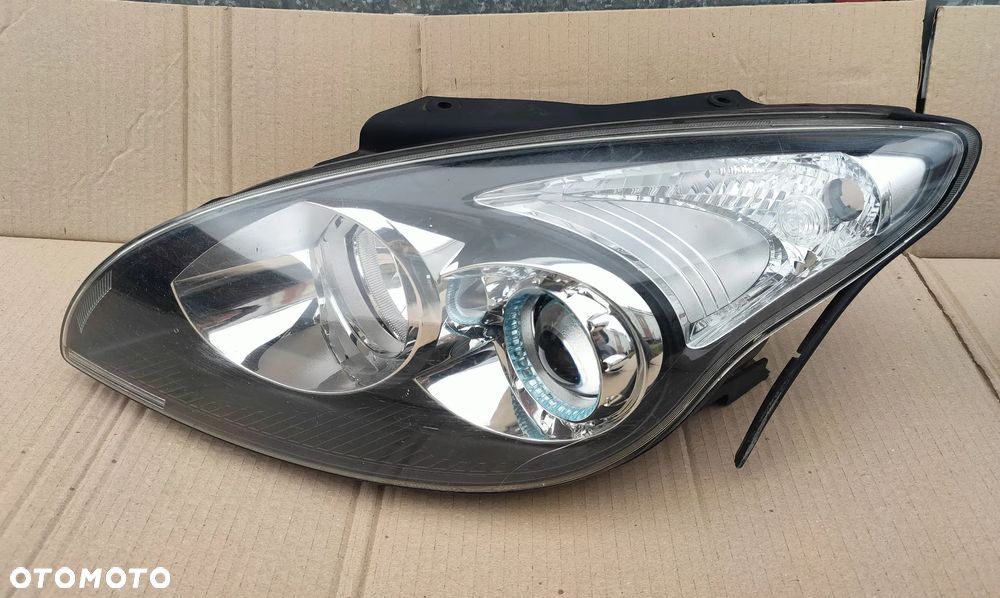 Reflektor lewy lampa Lewa Hyundai i30 2007- Lift EU