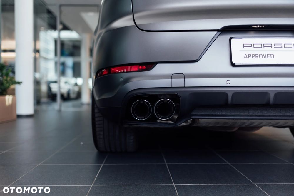 Porsche Cayenne S E-Hybrid PHEV - 16