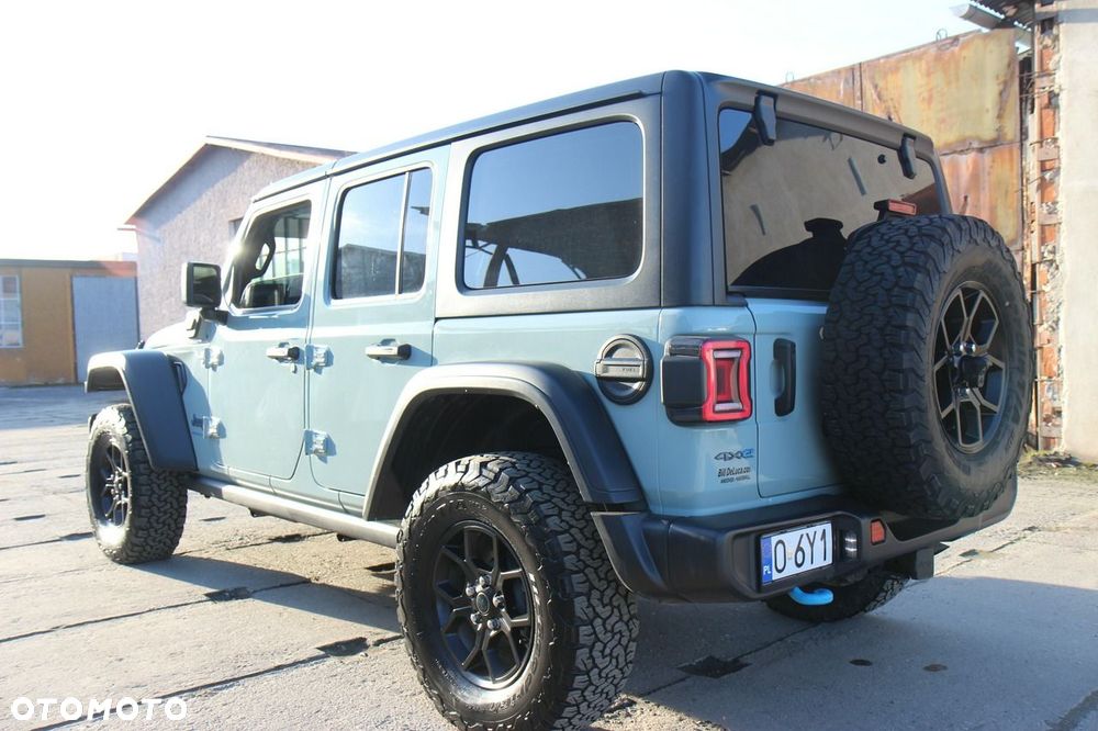 Jeep Wrangler - 15