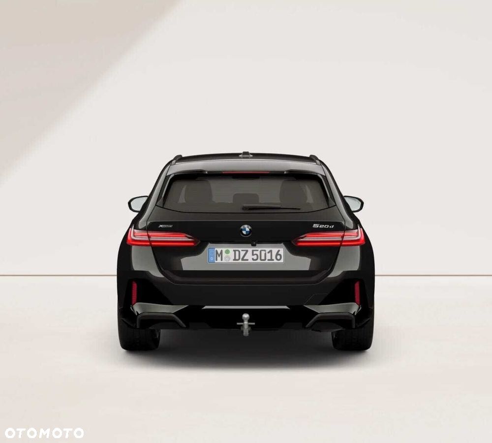 BMW Seria 5 520d xDrive mHEV M Sport - 5