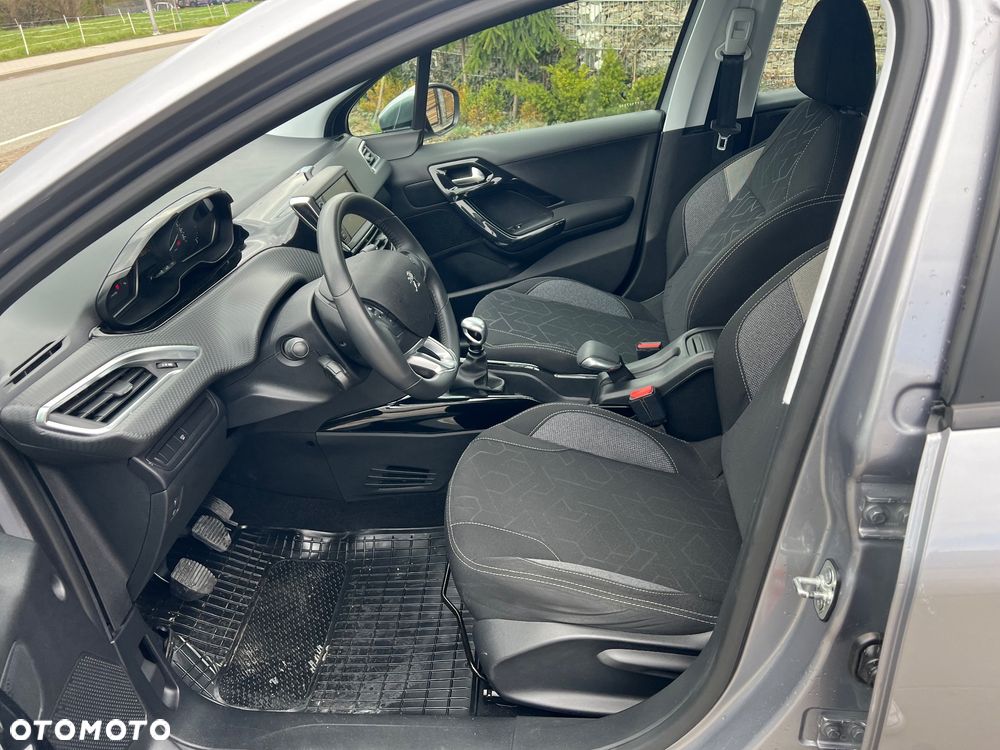Peugeot 2008 PureTech 110 Stop&Start Crossway - 10