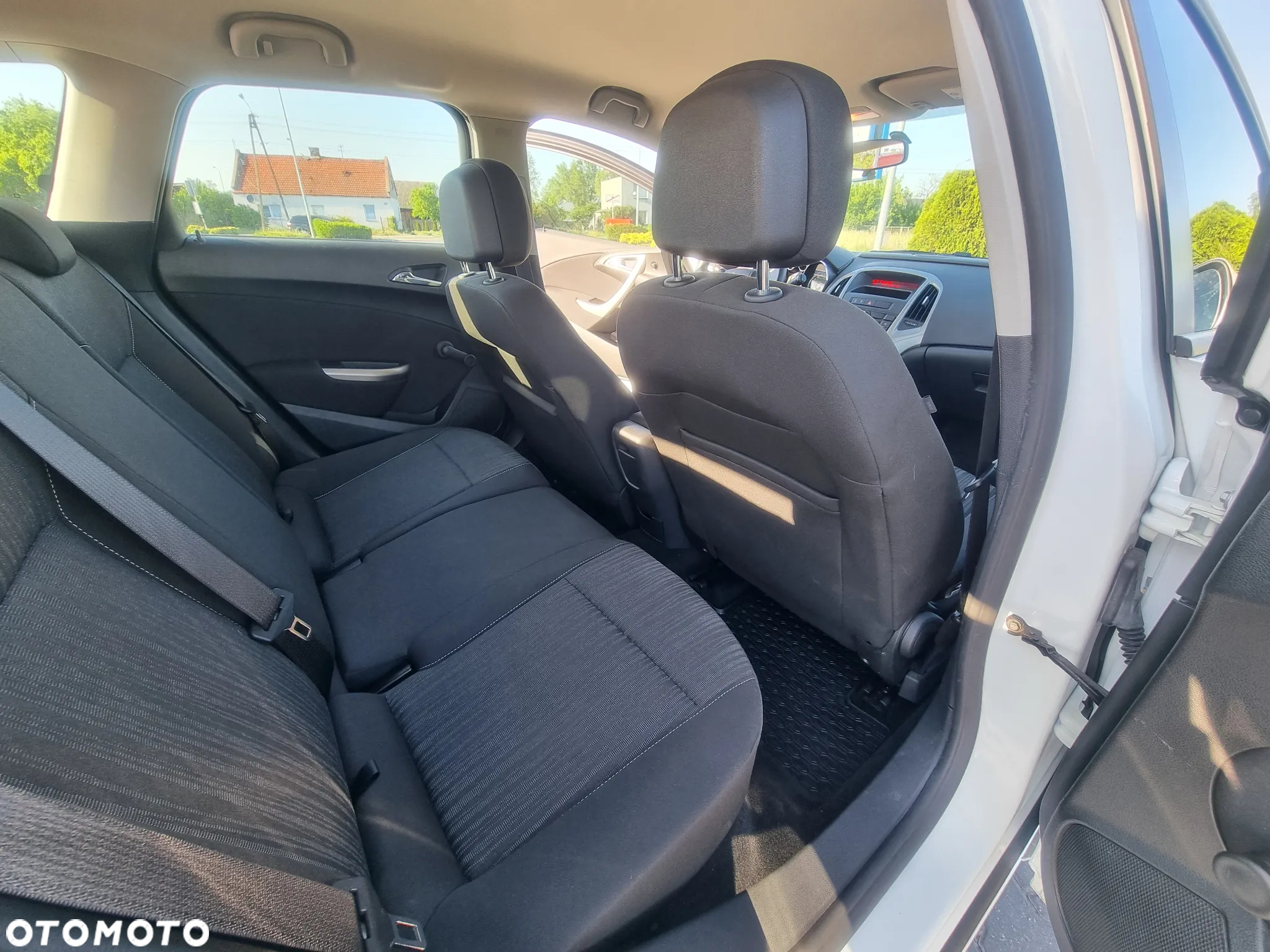 Opel Astra 1.7 CDTI DPF Sports Tourer Exklusiv - 14
