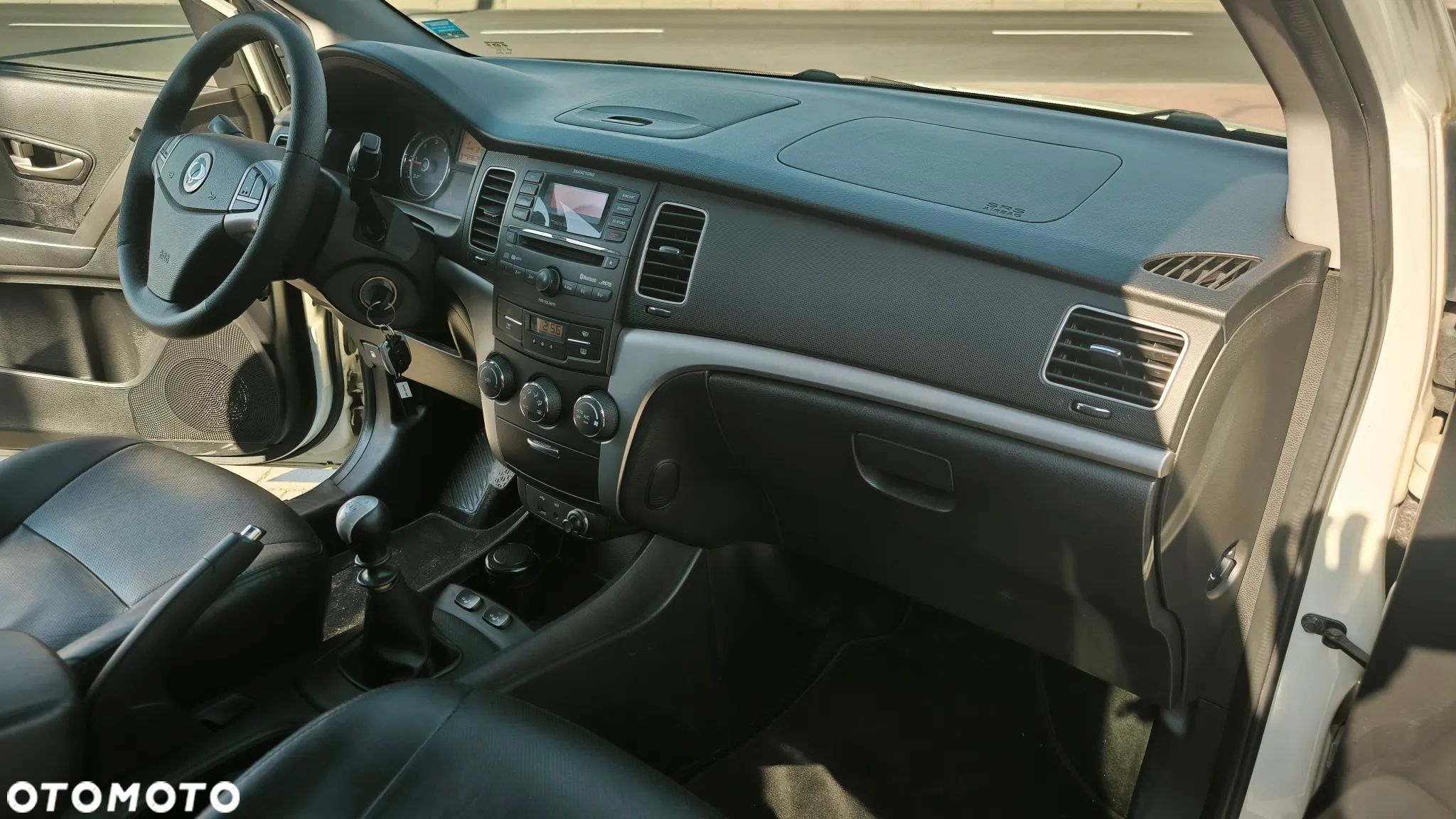 SsangYong/KGM Korando 2.0 E-XDi DPF 4WD Quartz - 5