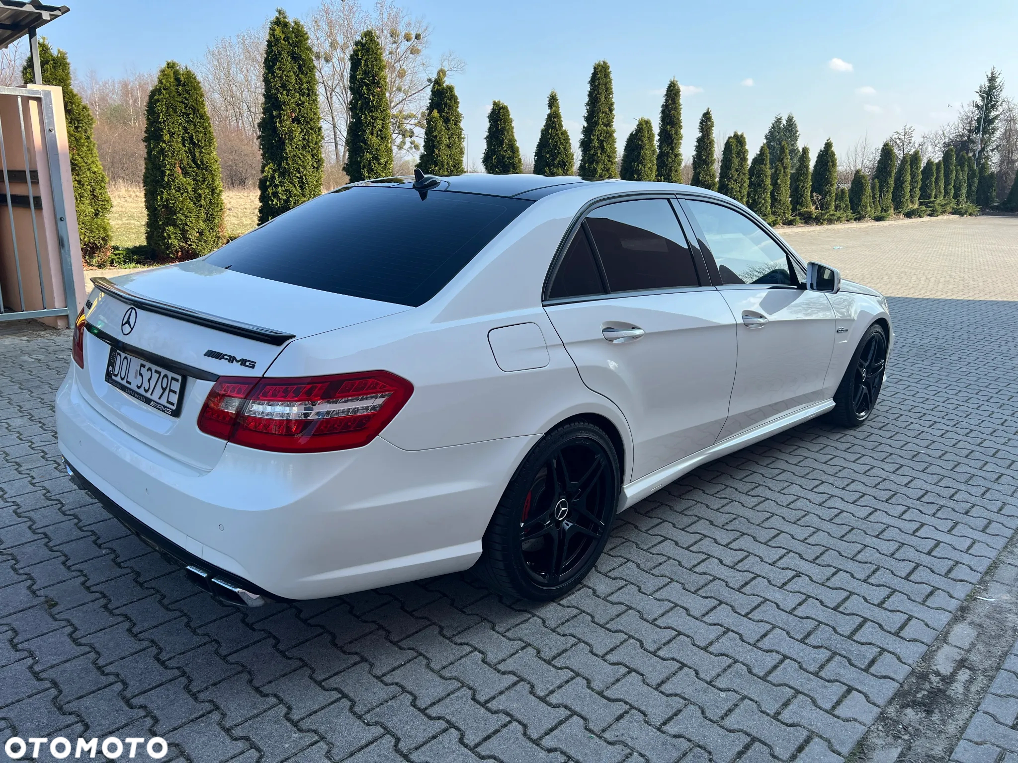 Mercedes-Benz Klasa E 63 AMG AMG Speedshift 7G-MCT - 5