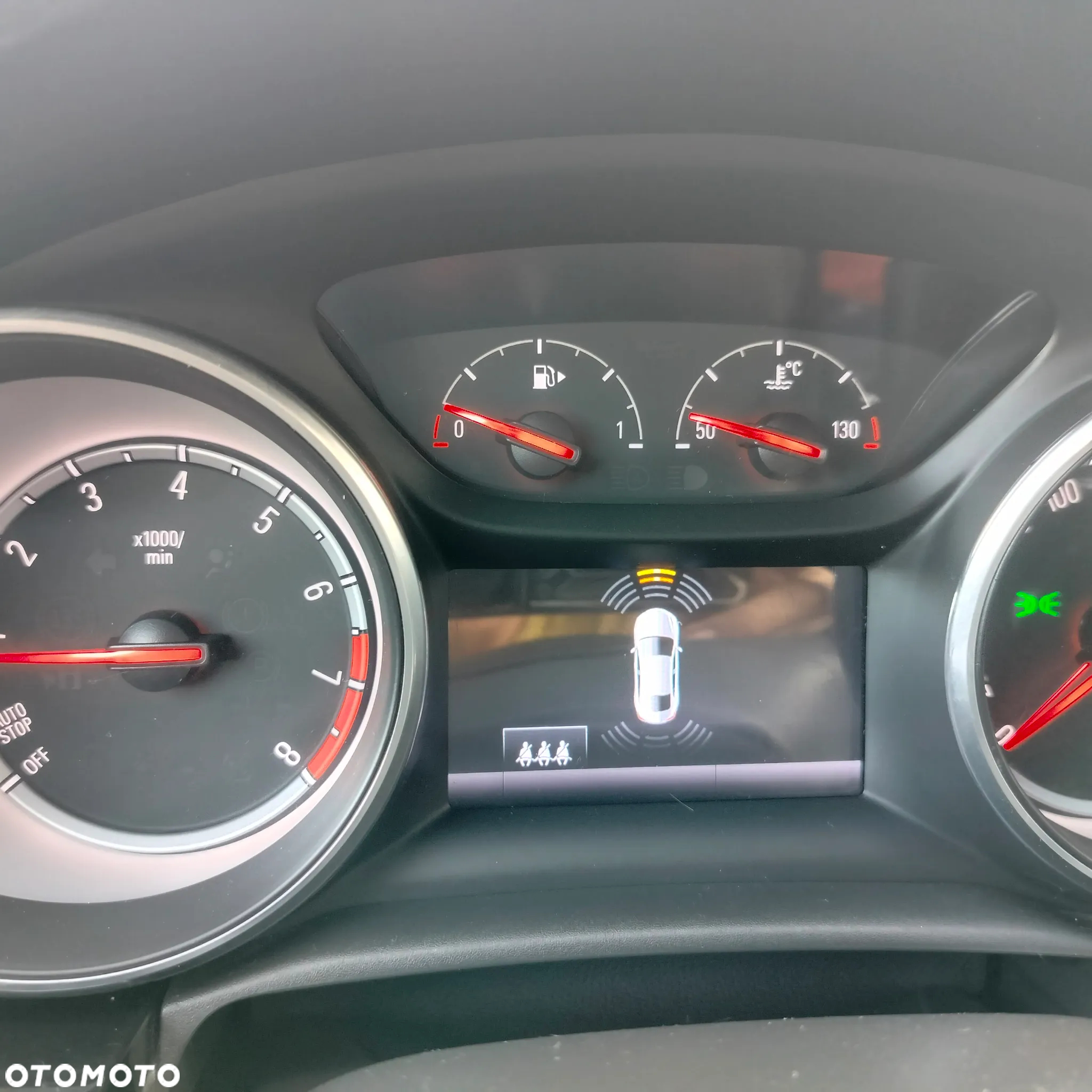 Opel Astra V 1.6 T Dynamic S&S - 24