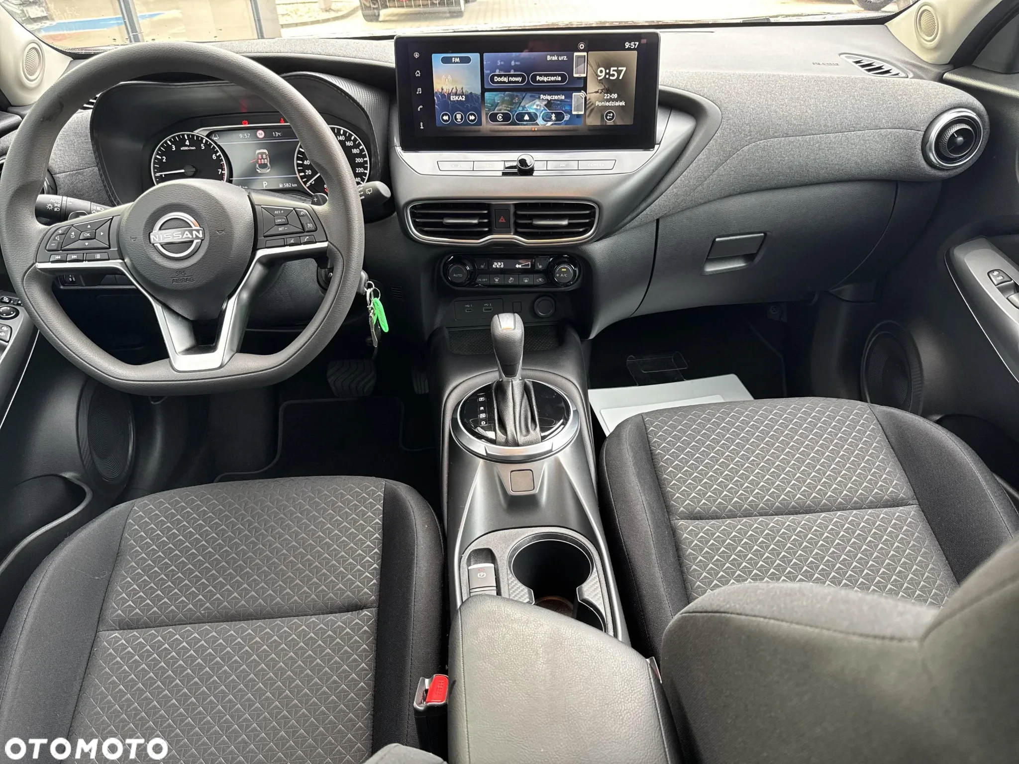 Nissan Juke 1.0 DIG-T Acenta DCT - 12