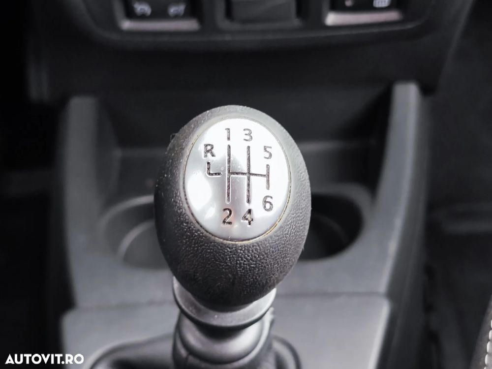 Dacia Lodgy 1.5 Blue dCi Laureate - 19