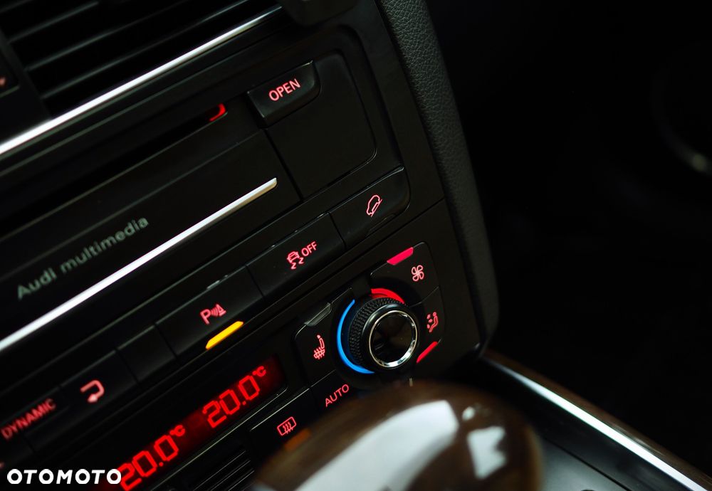 Audi Q5 3.0 TDI Quattro S tronic - 30