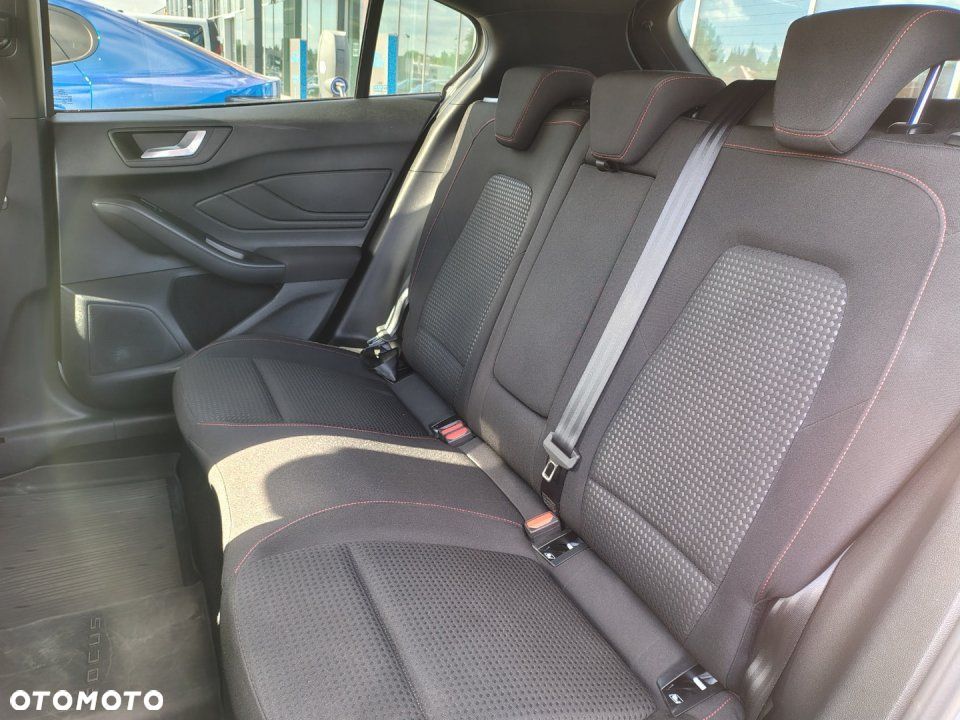 Ford Focus - 23