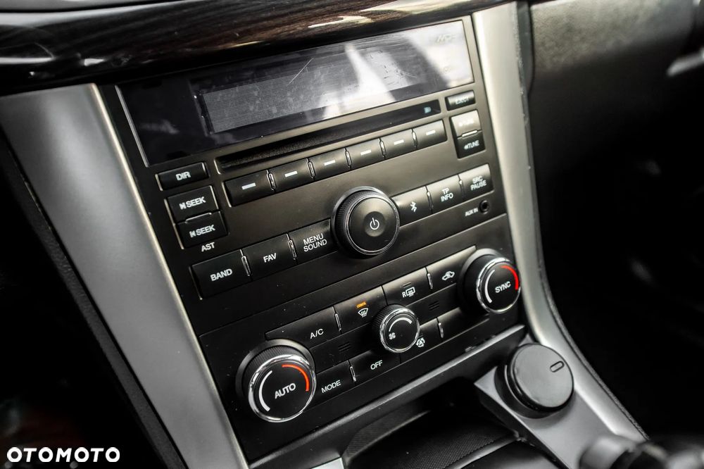 Chevrolet Captiva 2.4 AWD Automatik LT+ - 29