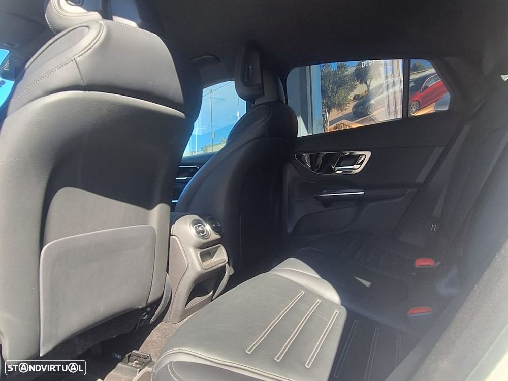 Mercedes-Benz GLC 300 e Coupe 4Matic 9G-TRONIC AMG Line Advanced - 5